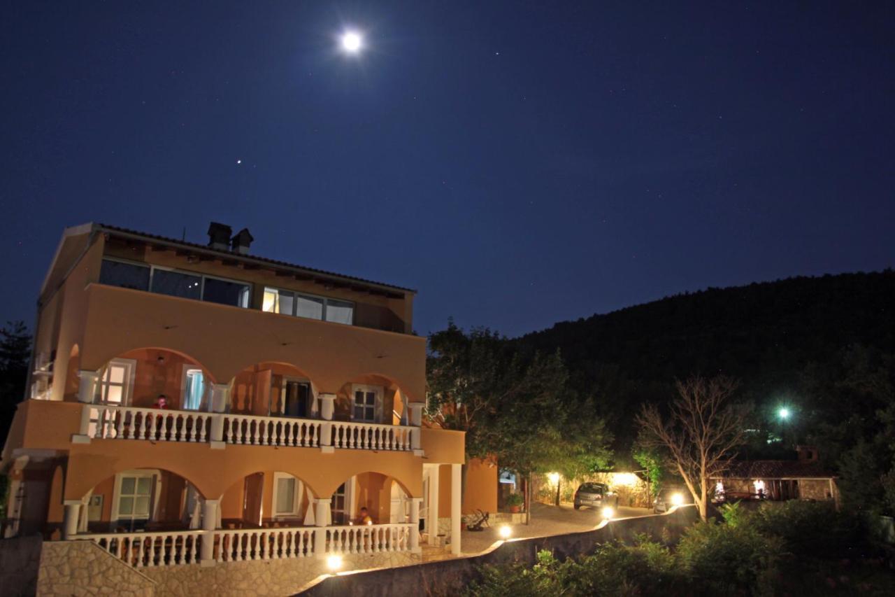 Apartments By The Sea Vinjerac, Zadar - 5824 Exterior photo